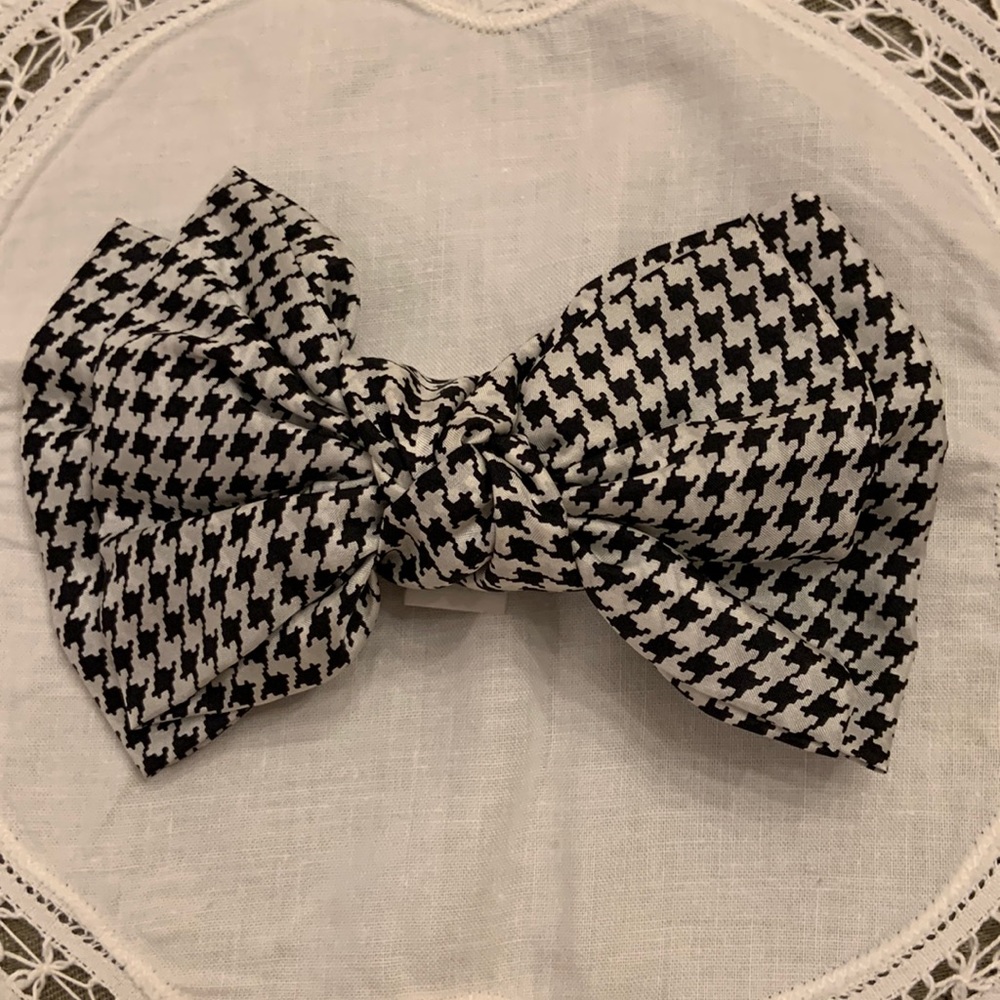 Vintage Deborah Rhodes hair accessories